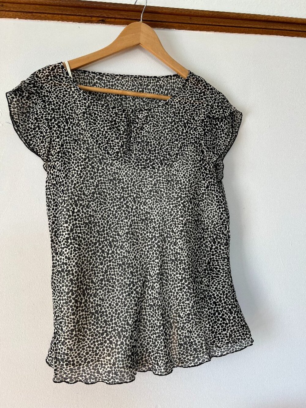 Ann Taylor blouse with camisole size medium